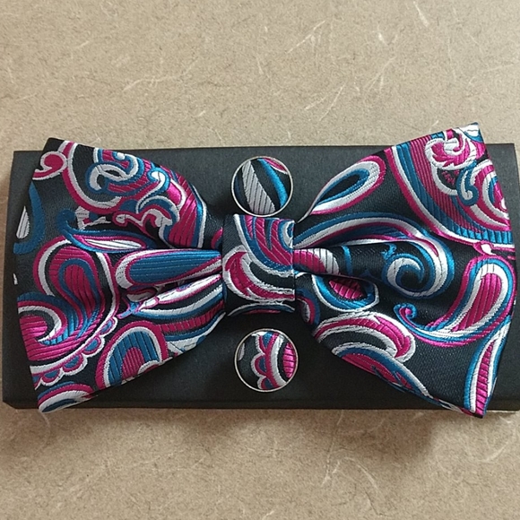 Men's Bow Tie Pocket Square and Cuff Links - Picture 2 of 4